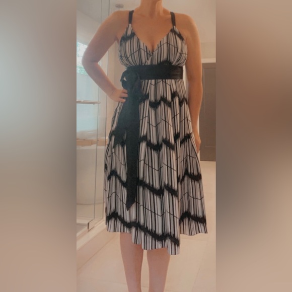 Ted Baker silk midi dress - Picture 5 of 9